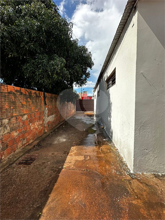 Salão à venda ou para alugar em Parque dos Ipês I, Ponta Porã, MS