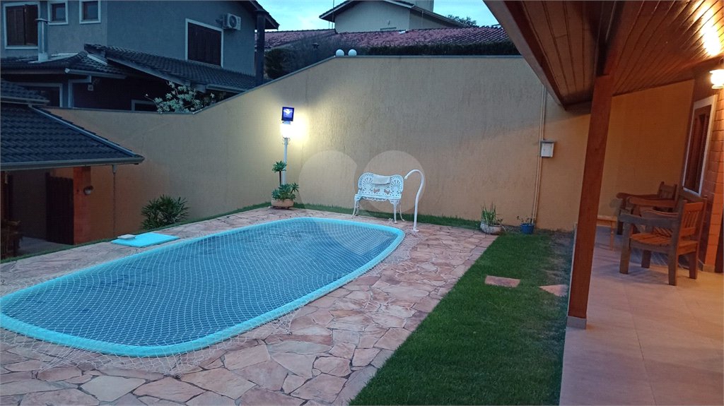 Casa à venda ou para alugar com 3 quartos, sendo 1 suíte, no condomínio Paysage Noble, Vargem Grande Paulista - SP