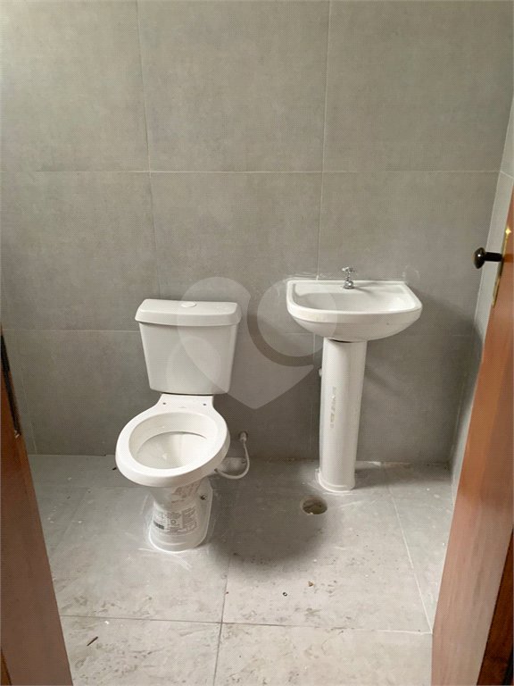 Casa Térrea à venda com 3 quartos, sendo 1 suíte, em Vila Nova Bonsucesso, Guarulhos, SP