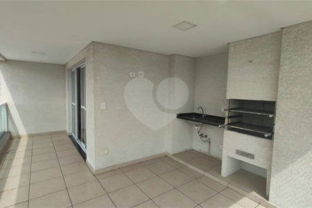 Apartamento à venda com 3 suítes em Santa Teresinha, São Paulo, SP