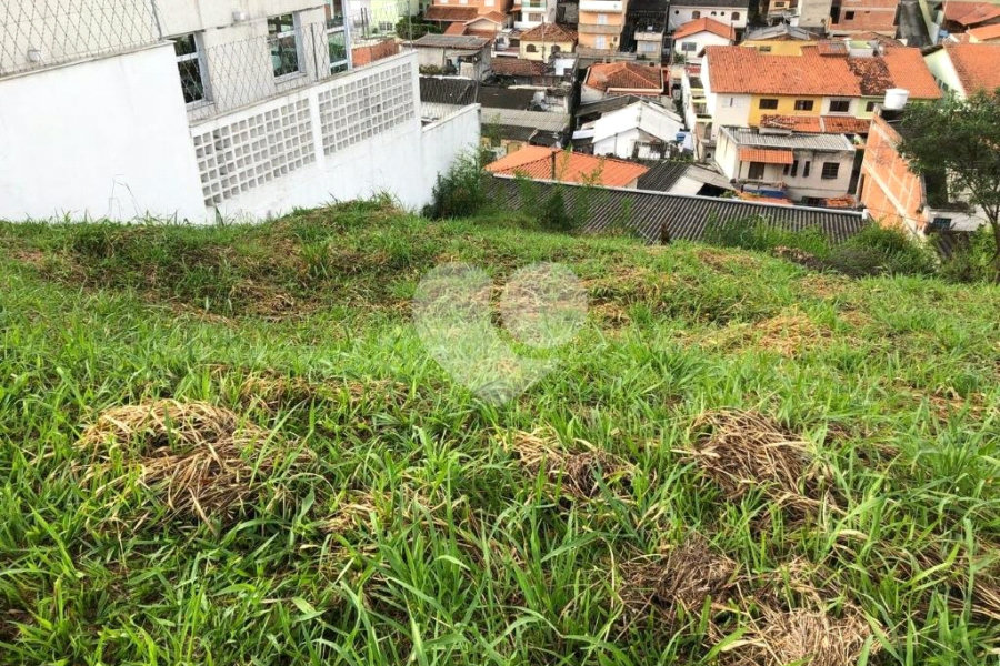 Terreno à venda em Horto, São Paulo, SP