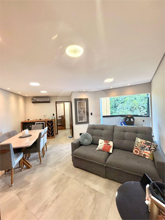 Apartamento à venda com 3 quartos, sendo 1 suíte,  em Vila Paulicéia, São Paulo, SP