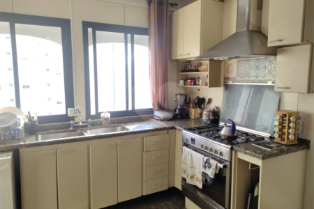 Apartamento à venda com 4 suítes em Jardim Marajoara, São Paulo, SP