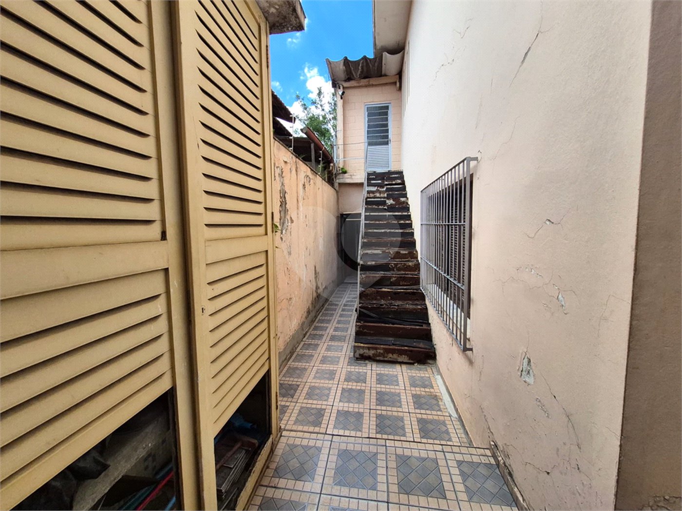 Sobrado à venda com 4 quartos, sendo 2 suítes,  em Instituto de Previdência, São Paulo, SP