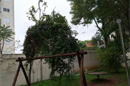 Apartamento à venda com 2 quartos em Jardim Esmeralda, São Paulo, SP