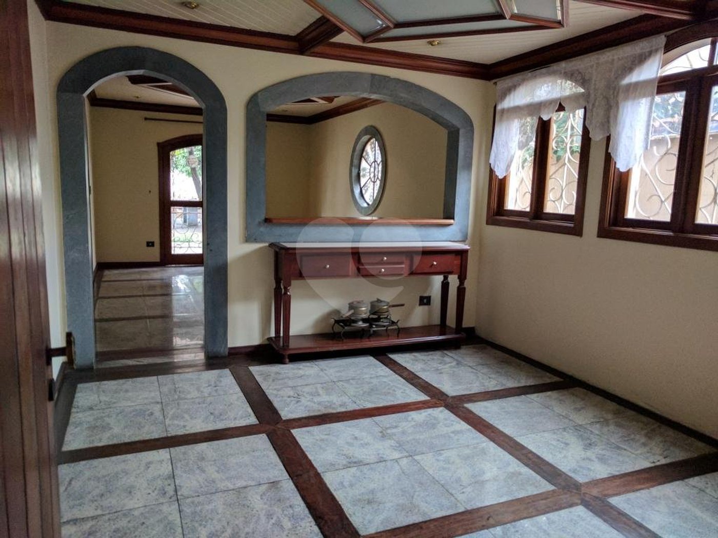Casa à venda com 4 quartos, sendo 2 suítes, em Brooklin Velho, São Paulo, SP