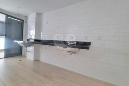 Apartamento à venda com 2 quartos, sendo 1 suíte, em Tijuca, Rio de Janeiro, RJ