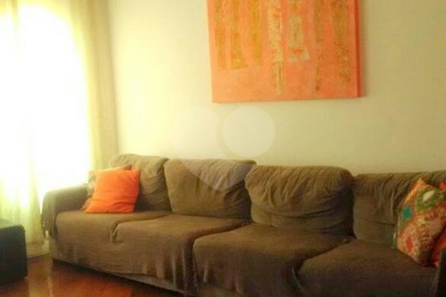 Sobrado à venda com 3 quartos, sendo 1 suíte, em Vila Prudente, São Paulo, SP