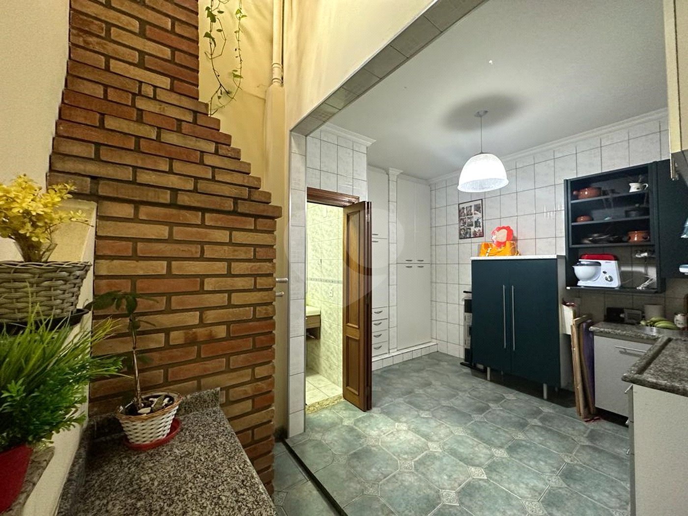 Sobrado à venda com 2 quartos em Vila Constança, São Paulo, SP