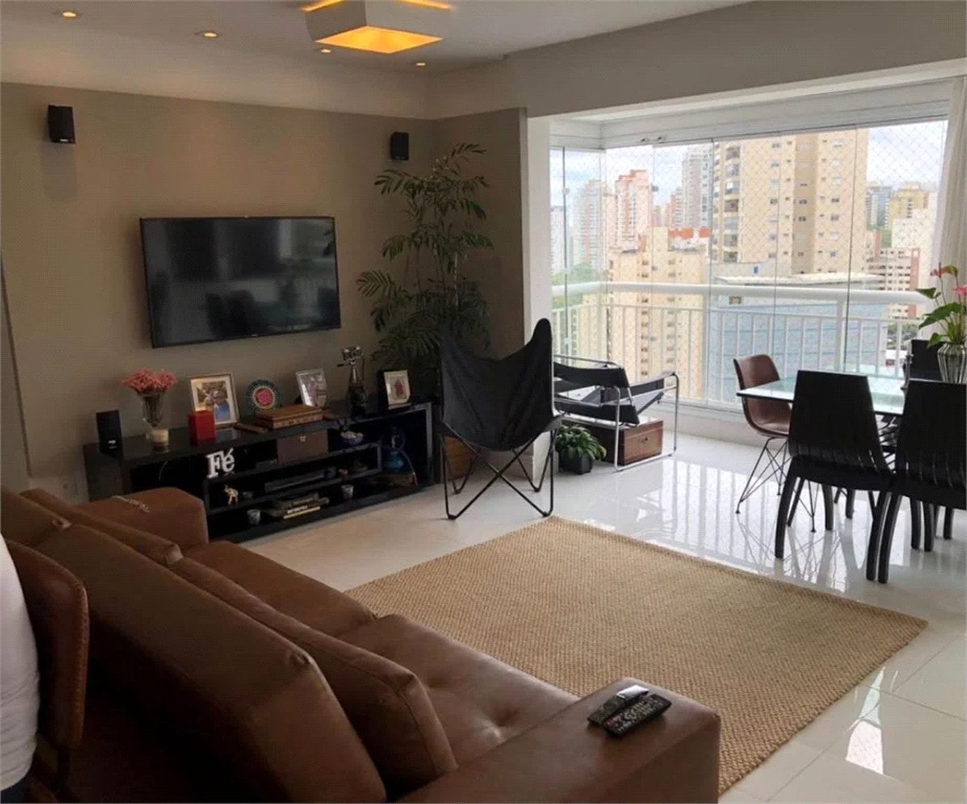 Apartamento à venda com 3 quartos, sendo 1 suíte, em Jardim Ampliação, São Paulo, SP