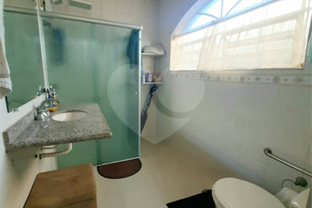 Casa à venda com 3 quartos, sendo 1 suíte, no Centro, Vinhedo, SP