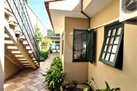 Casa à venda com 4 quartos, sendo 1 suíte,  em Granja Julieta, São Paulo, SP