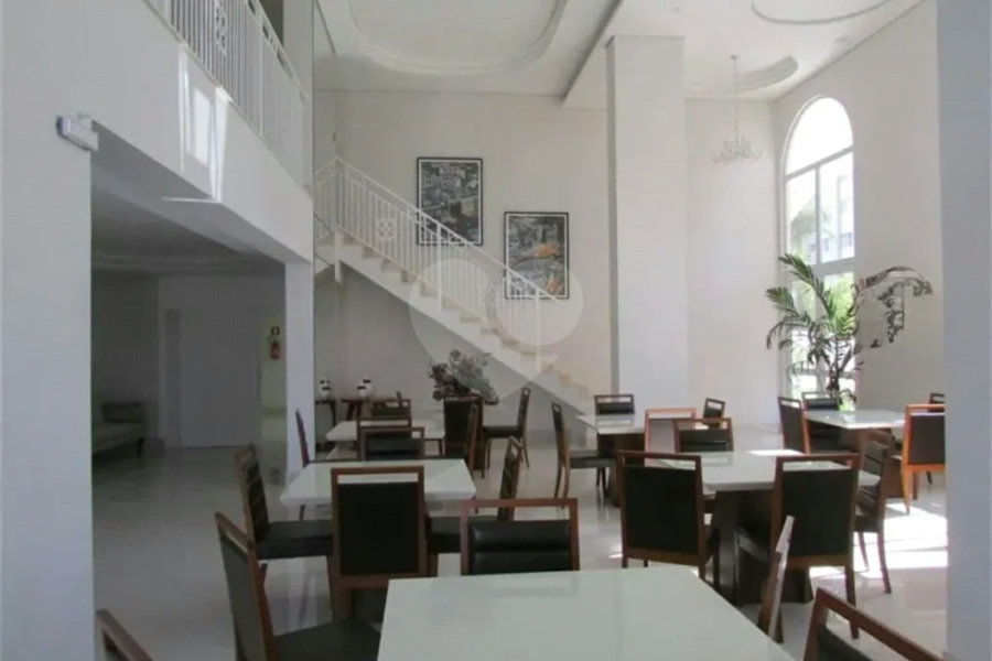 Apartamento no Edifício Bellagio, com 3 dormitórios, sol da manha e na modalidade porteira fechada.