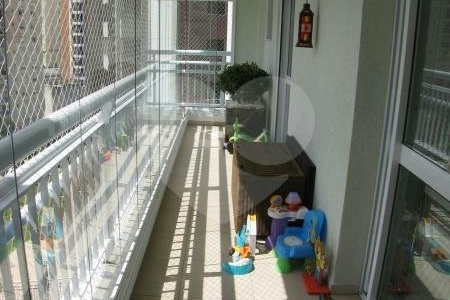 Apartamento à venda com 4 suítes em Vila Suzana, São Paulo, SP
