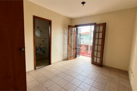 Casa à venda com 3 quartos, sendo 1 suíte, em Jardim Morro Verde, São Paulo, SP