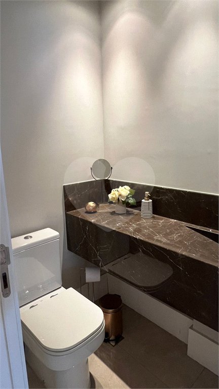 Apartamento à venda com 3 suítes em Água Branca, São Paulo, SP