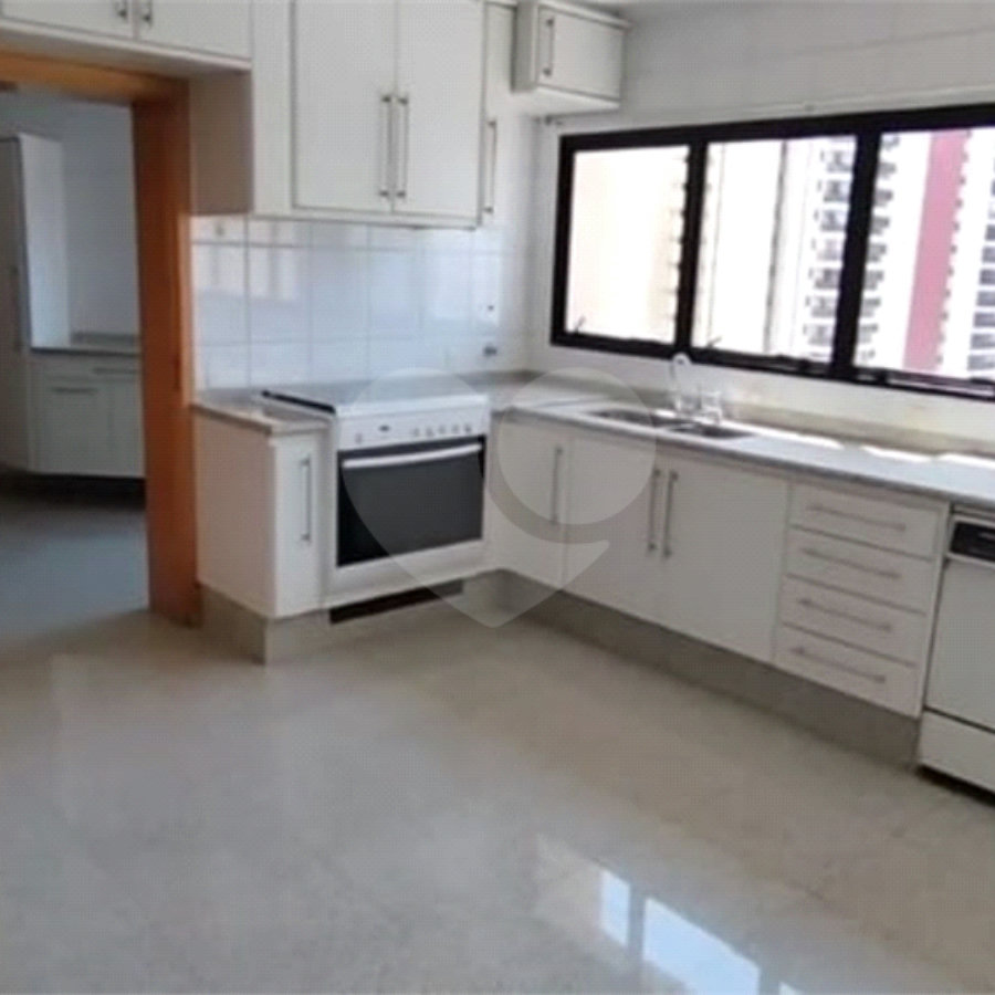 Apartamento à venda com 3 quartos, sendo 1 suíte, em Vila Gomes Cardim, São Paulo, SP