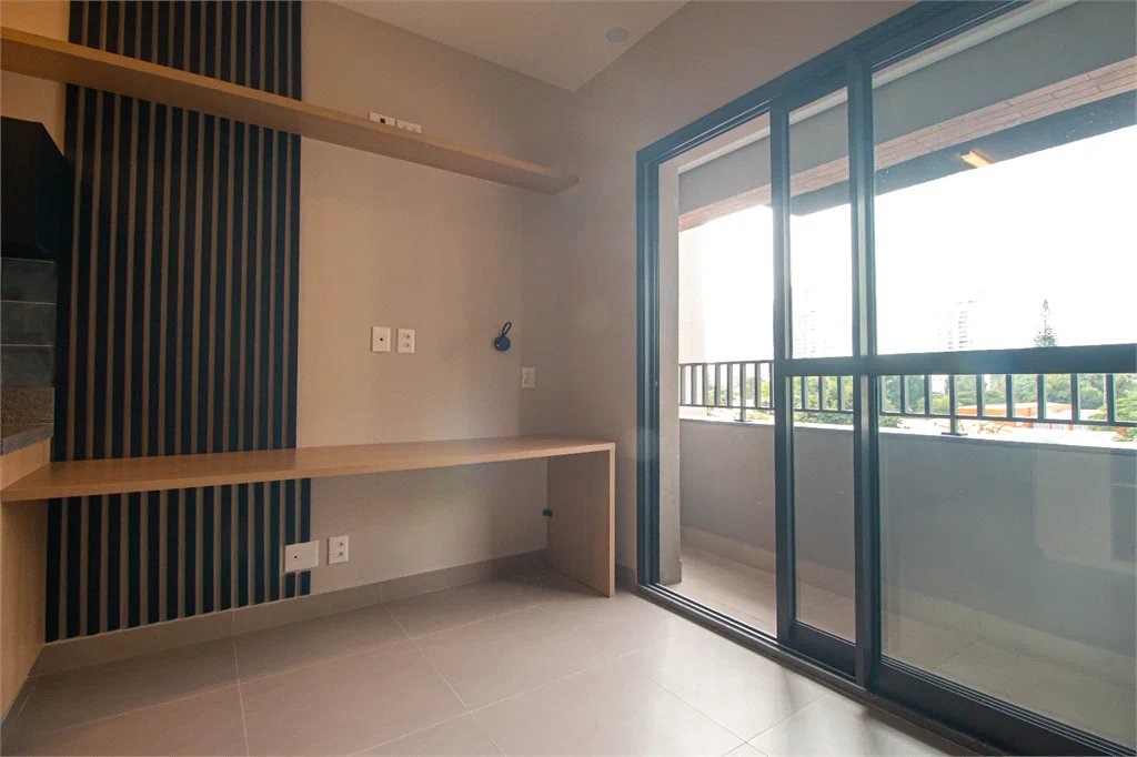 Apartamento à venda com 1 quarto em Vila Cordeiro, São Paulo, SP