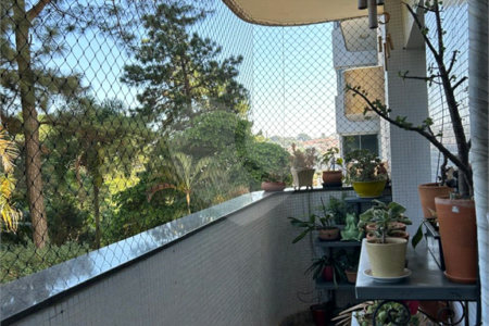 Apartamento à venda com 3 suítes em Cidade Dutra, São Paulo, SP