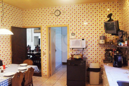 Casa Térrea à venda com 4 quartos, sendo 2 suítes, em Jardim Cordeiro, São Paulo, SP