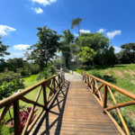 Casa à venda com 5 quartos, sendo 3 suítes, no condomínio Santa Teresa 1, Vinhedo - SP