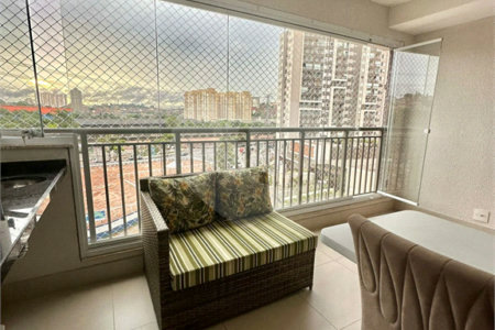 Apartamento à venda com 3 quartos, sendo 1 suíte,  em Vila Andrade, São Paulo, SP