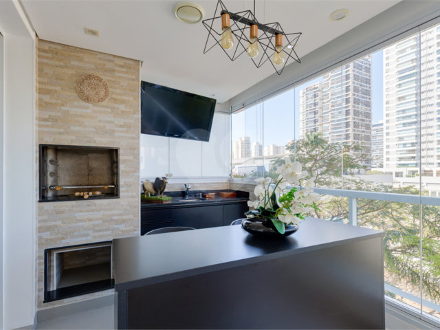 Apartamento à venda ou para alugar com 3 suítes em Brooklin, São Paulo, SP