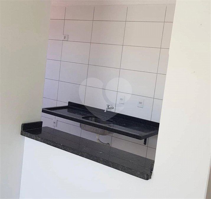 Apartamento à venda com 2 quartos em Jardim Central, Dourados, MS