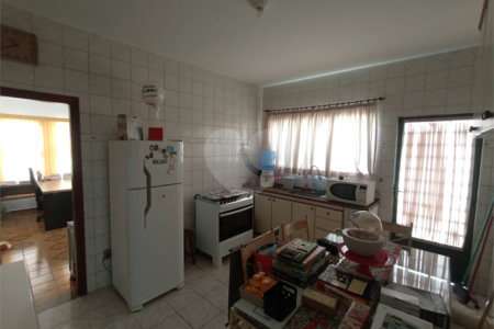 Casa à venda com 3 quartos, sendo 1 suíte, em Jardim Vieira de Moraes, Itapetininga, SP