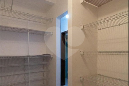 Cobertura à venda com 4 quartos, sendo 1 suíte, em Jardim Londrina, São Paulo, SP