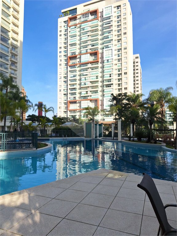 Apartamento à venda com 4 quartos, sendo 3 suítes,  em Vila Gertrudes, São Paulo, SP
