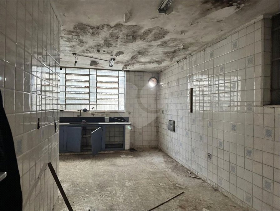 Sobrado à venda com 4 quartos em Brooklin, São Paulo, SP