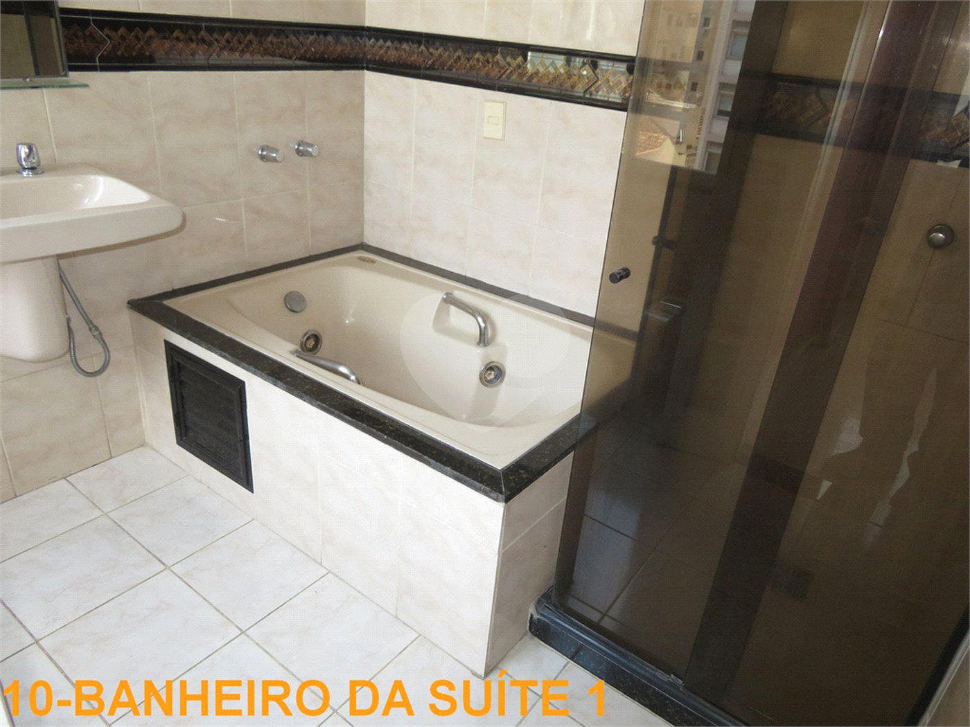 Apartamento à venda com 4 quartos, sendo 2 suítes,  em Tijuca, Rio de Janeiro, RJ