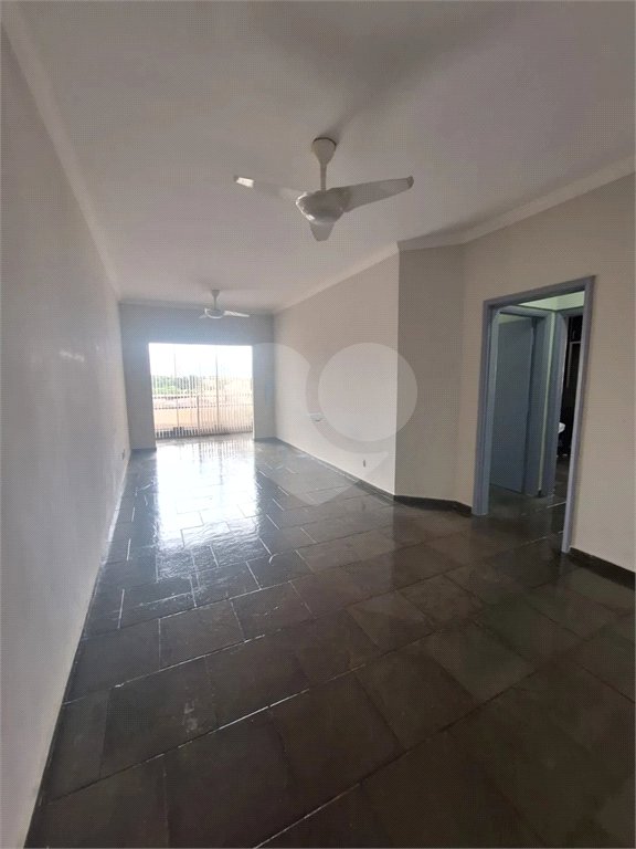 Apartamento à venda com 3 quartos, sendo 1 suíte,  em Condomínio Itamaraty, Ribeirão Preto, SP