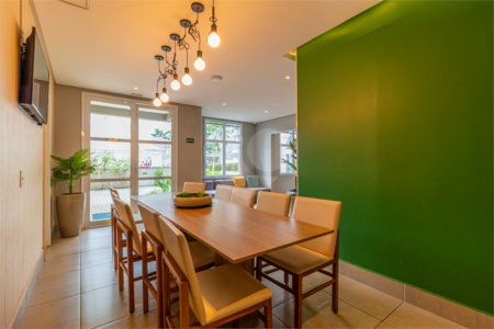 Apartamento à venda com 3 quartos, sendo 1 suíte, em Campo Grande, São Paulo, SP