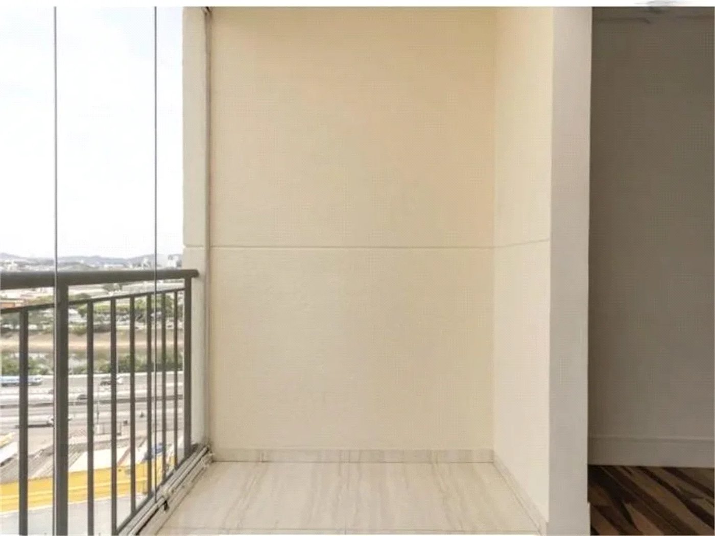 Apartamento à venda com 3 quartos, sendo 1 suíte,  em Lapa, São Paulo, SP