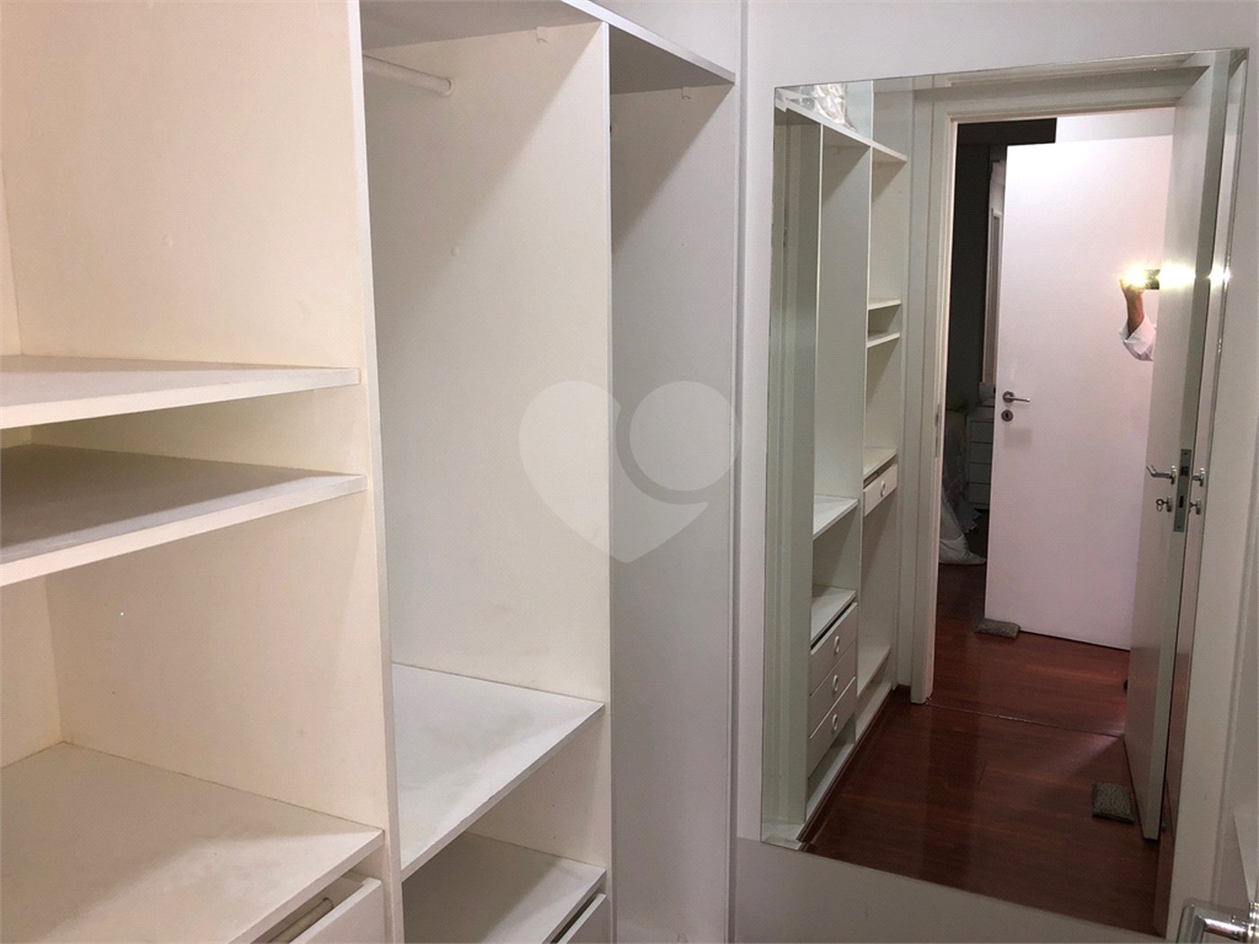 Apartamento à venda ou para alugar com 3 quartos, sendo 1 suíte,  em Jardim Paulista, São Paulo, SP