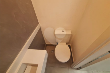 Apartamento à venda com 2 quartos em Vila Uberabinha, São Paulo, SP