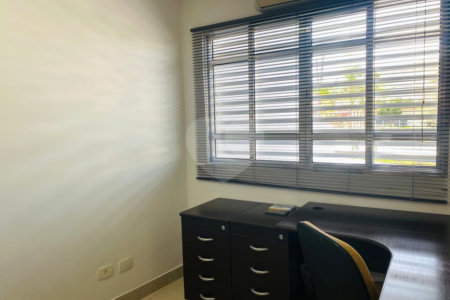 Casa à venda ou para alugar com 1 quarto em Interlagos, São Paulo, SP