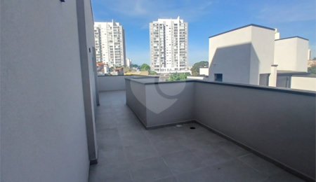 Casa à venda com 2 quartos, sendo 1 suíte,  no condomínio Sintra, São Paulo - SP