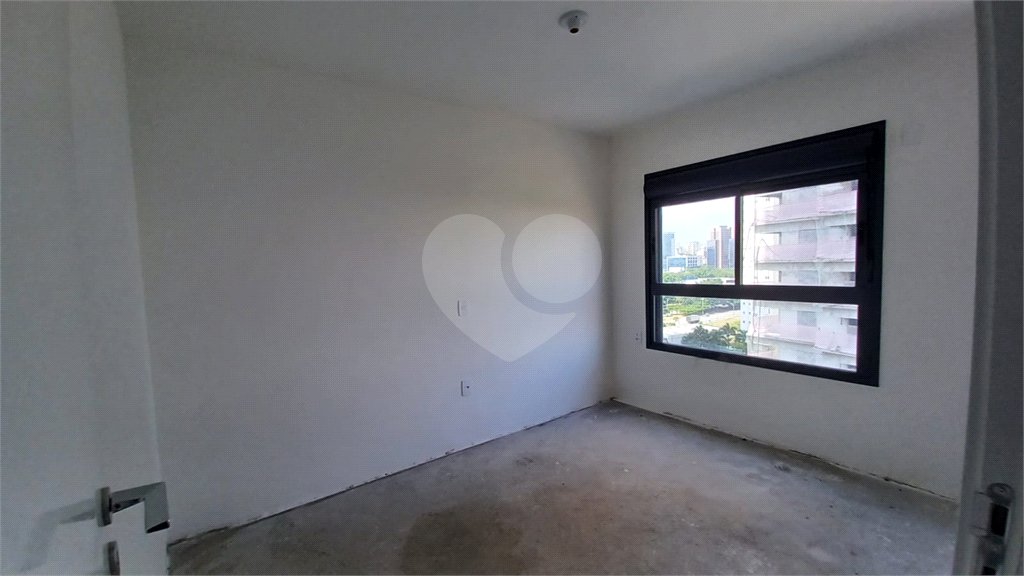 Apartamento à venda com 4 quartos, sendo 2 suítes,  em Água Branca, São Paulo, SP
