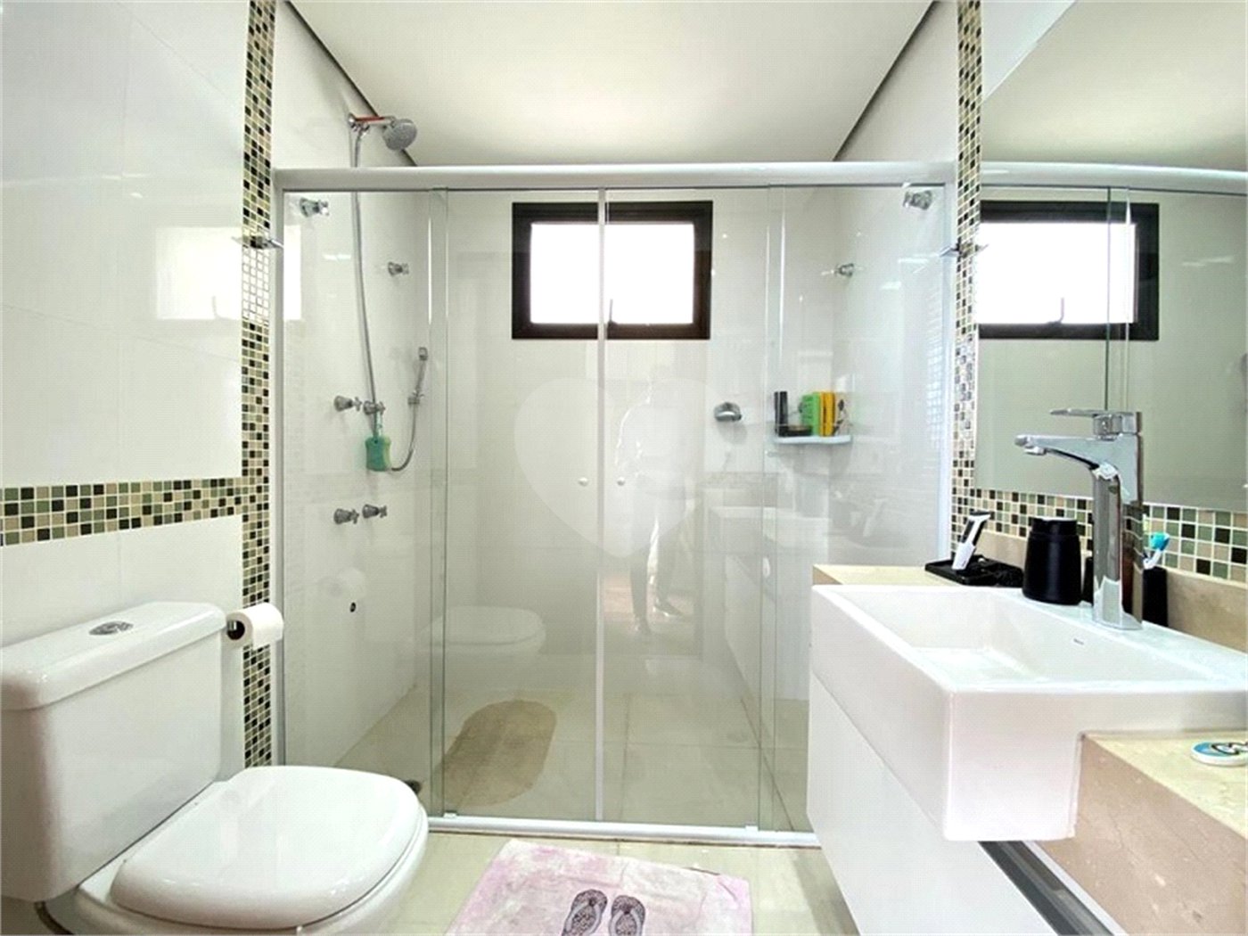 Apartamento à venda com 3 quartos, sendo 1 suíte, em Vila Rosália, Guarulhos, SP