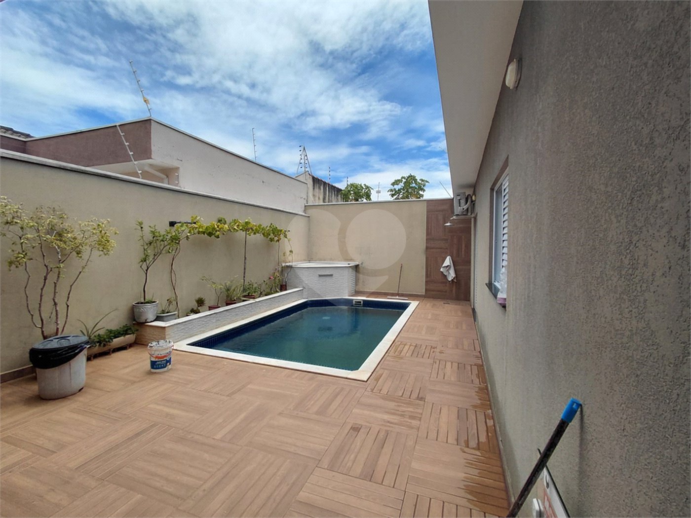 Casa Térrea à venda com 3 quartos, sendo 1 suíte, em Jardim Esplanada II, Indaiatuba, SP