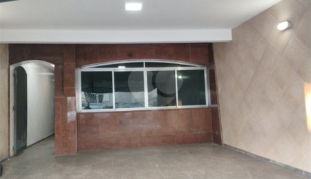 Sobrado à venda com 3 quartos, sendo 1 suíte,  em Vila Paulista, São Paulo, SP
