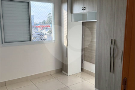 Apartamento para alugar com 3 quartos, sendo 1 suíte, em Vila Norma, Salto, SP