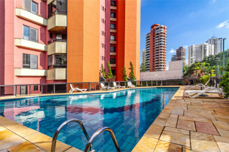 Apartamento à venda com 3 quartos, sendo 2 suítes,  em Vila Andrade, São Paulo, SP
