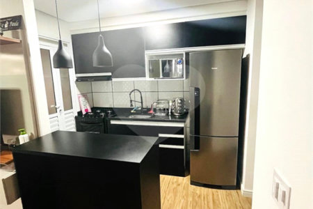 Apartamento à venda com 2 quartos em Sítio da Figueira, São Paulo, SP