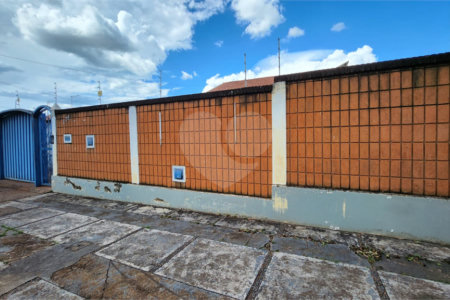 Casa à venda com 4 suítes em Vila Harmonia, Araraquara, SP
