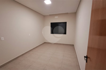Casa à venda com 2 quartos, sendo 1 suíte, em Parque Residencial Sabiás, Indaiatuba, SP