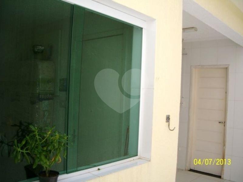 Sobrado à venda com 3 quartos, sendo 1 suíte, em Tremembé, São Paulo, SP